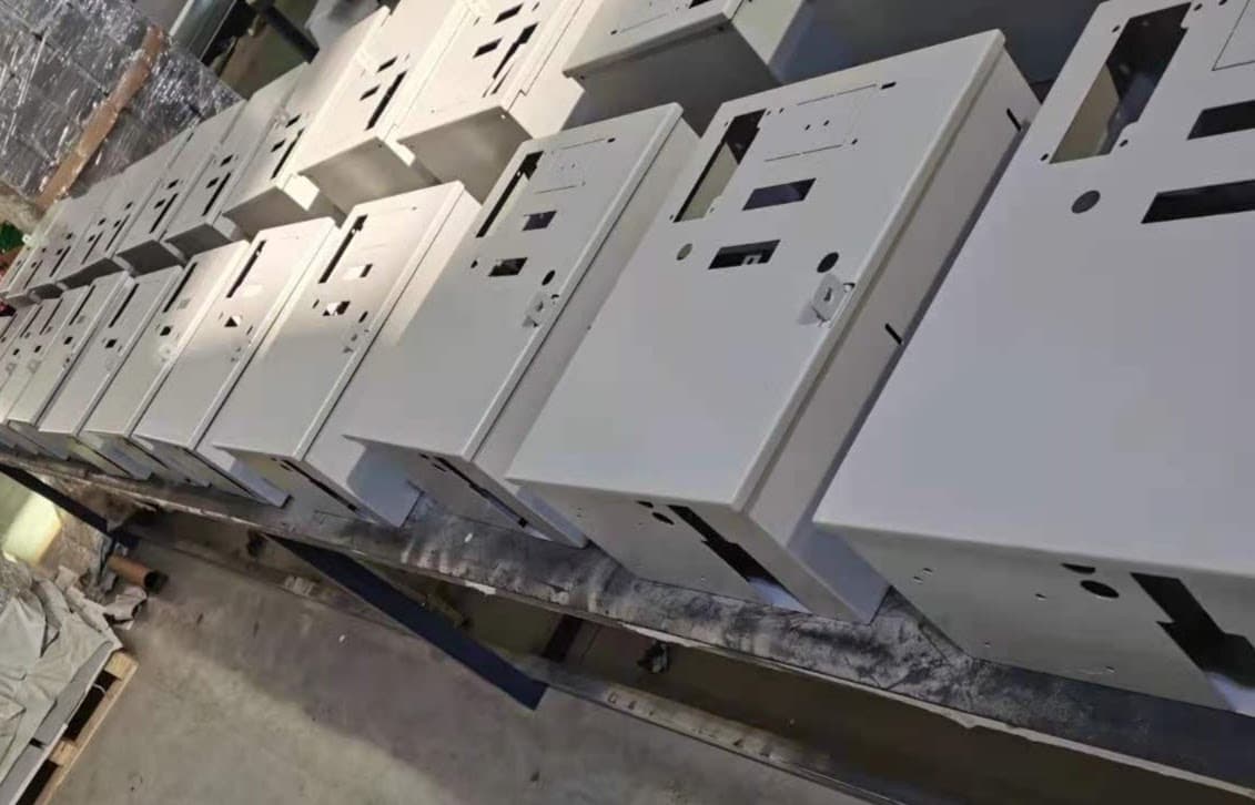 Metal sheet laser cutting